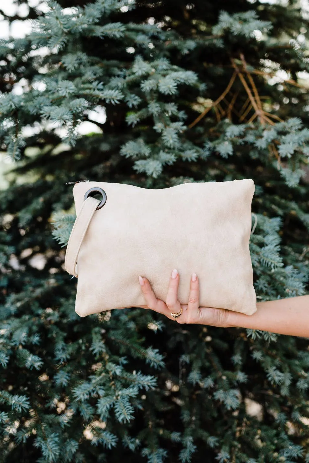 Alexa Oversized Clutch: Olive