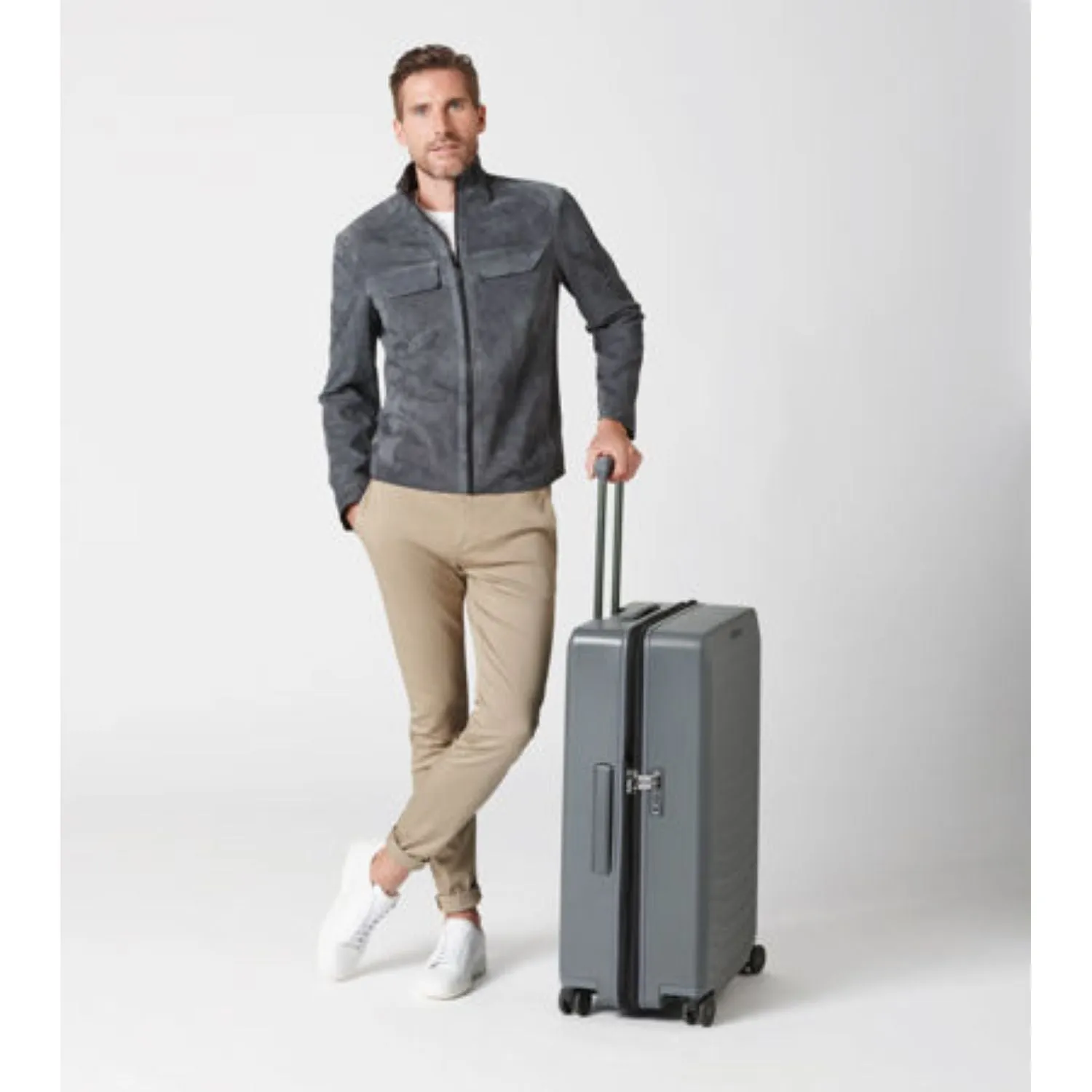 Porsche Design Roadster 30" Expandable Large Luggage Spinner