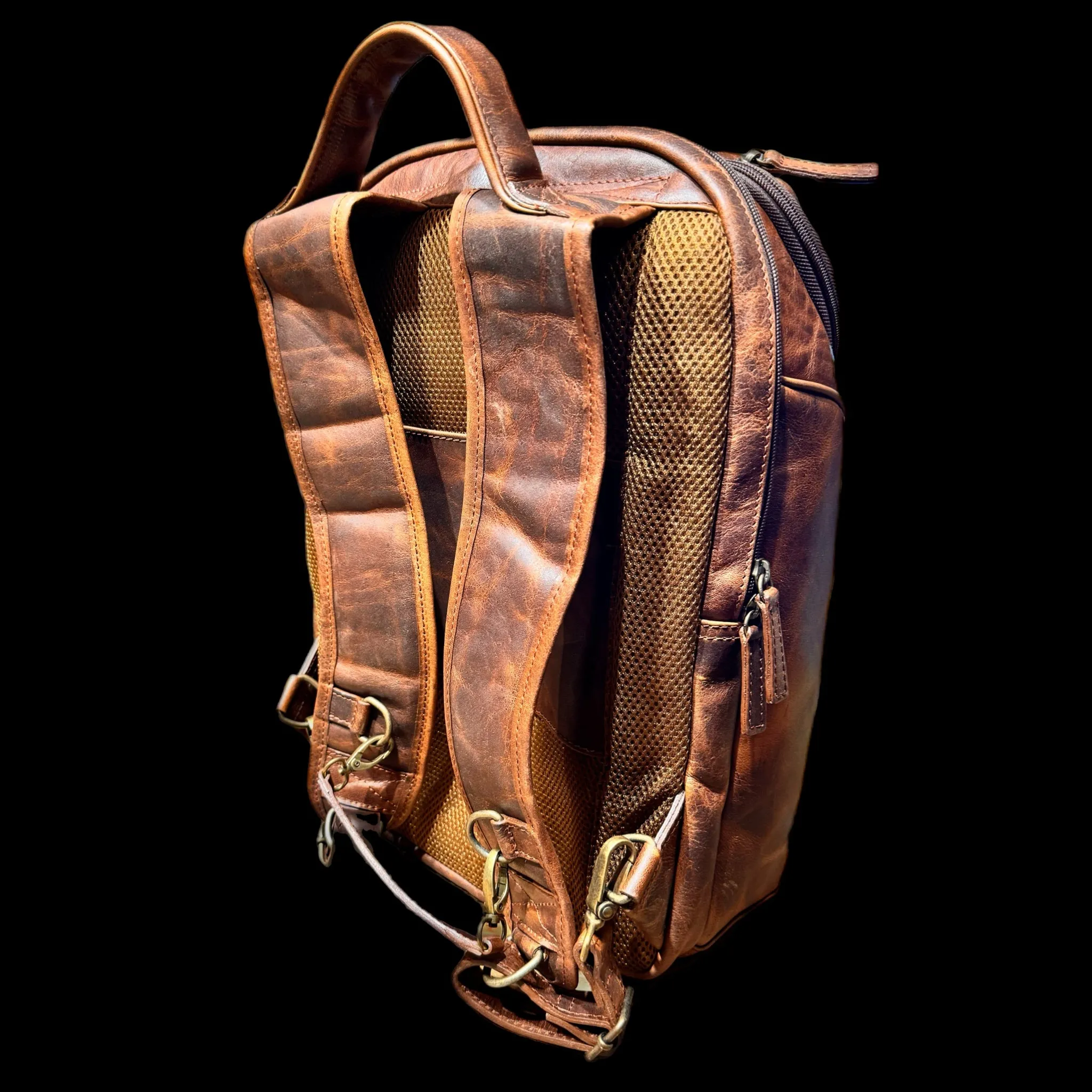 Texas Backpack - Rustic Oil-Tanned