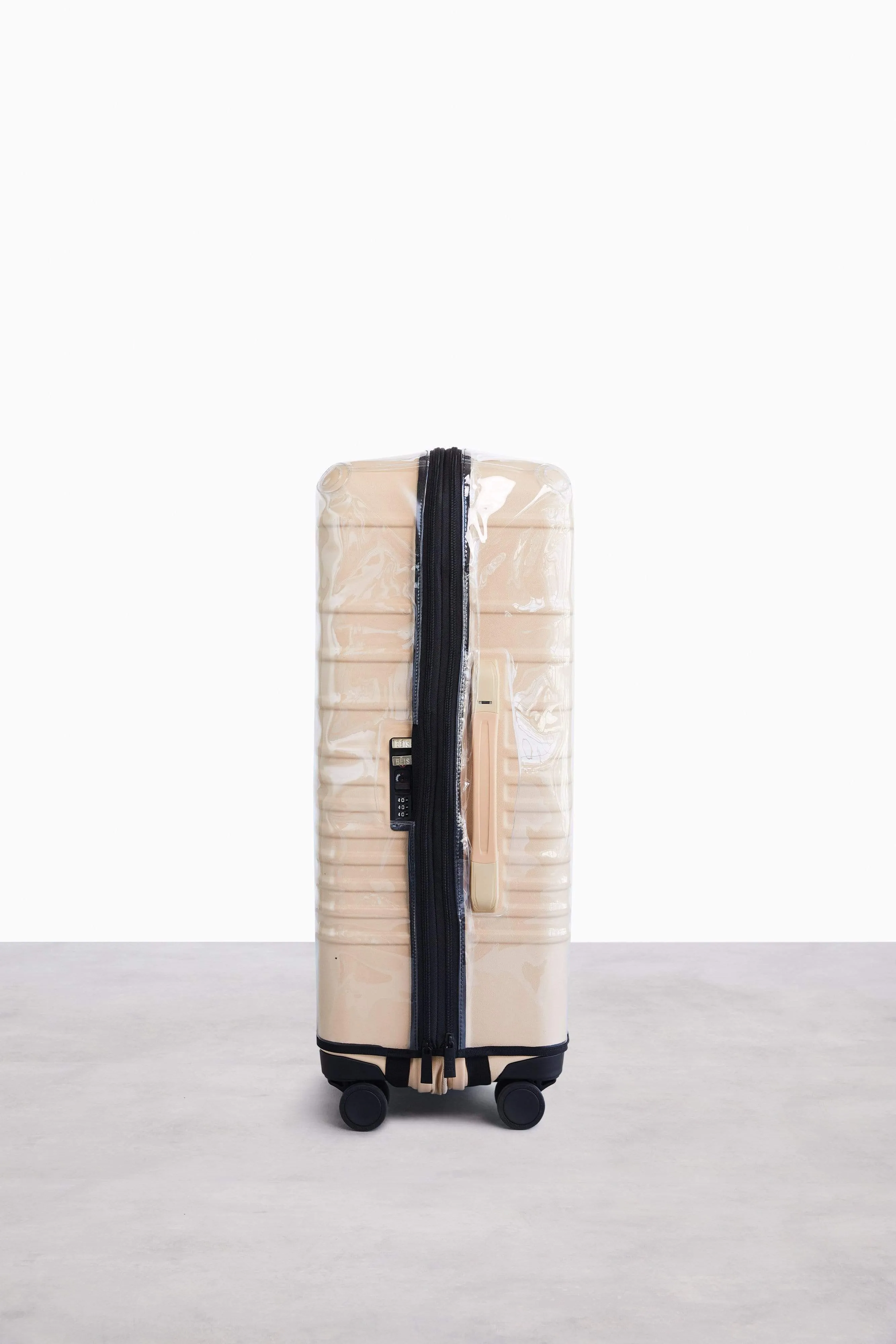 The Medium Check-In Luggage Cover